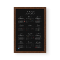 Kép 1/4 - 2023-as naptár hétvégék, ünnepnapok és családi események jelölésével, barna kerettel